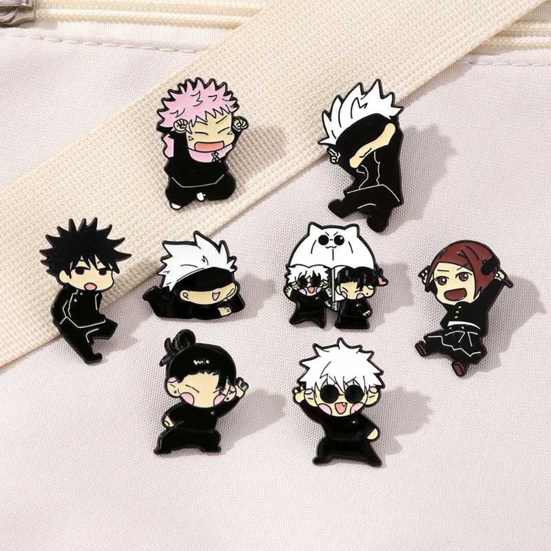 Set di 8 spille smaltate anime - Embroidery Reddit recensione e prezzo