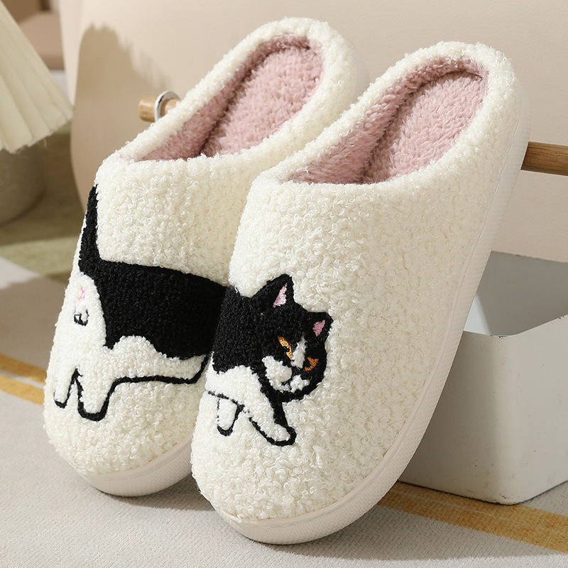 Pantofole da casa in peluche c - Embroidery Garments recensione e prezzo